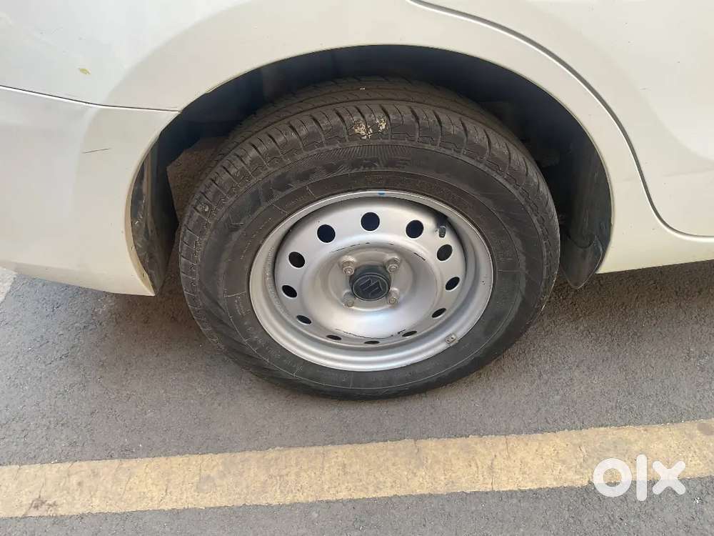 Maruti Suzuki Dzire 2025 Cng & Hybrids 1850 Km Driven. 6.5lac