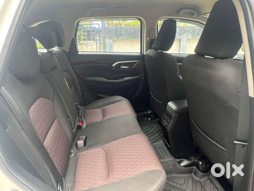 Maruti Suzuki Grand Vitara 1.5 Delta Smart Hybrid, 2025, Petrol