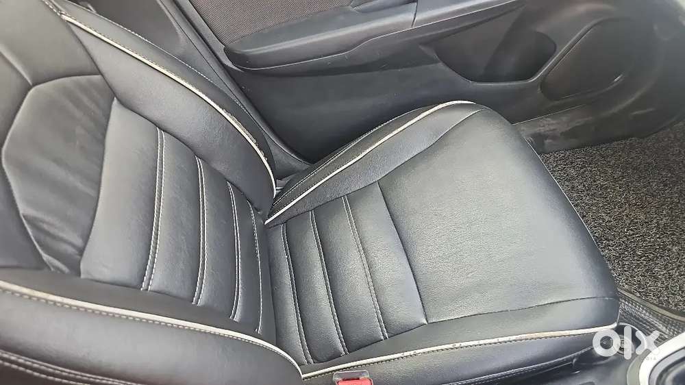 Sunroof. Led Headlight. Keyless Entry. 2keys And Much More