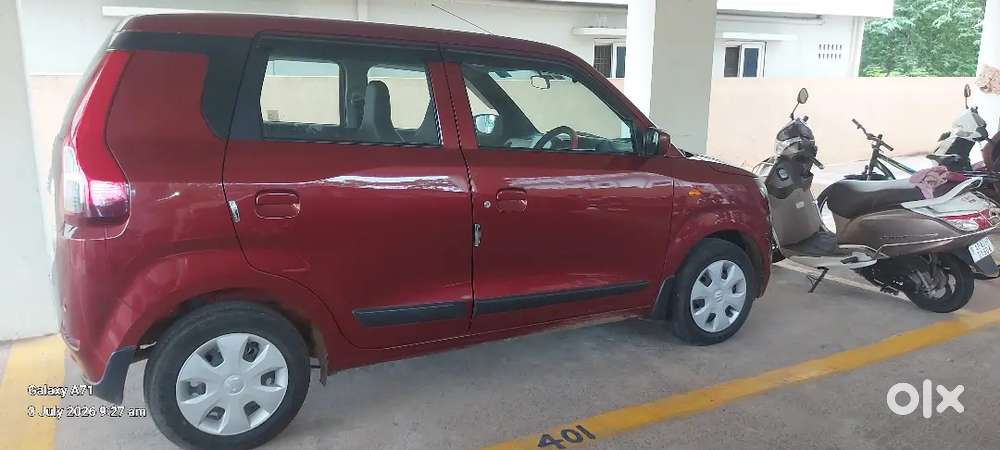 Rno Toucheps Costly Ceat Covers & Screen.good Looking. . No Accidents.