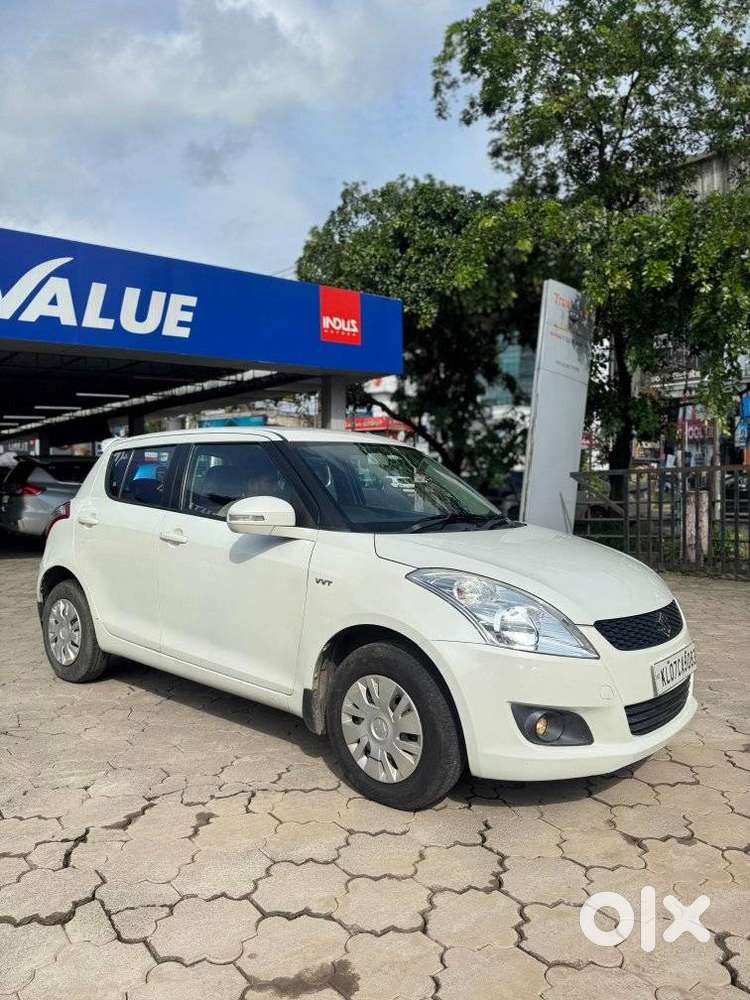 Maruti Suzuki Swift 1.2 Vxi (o), 2014, Petrol