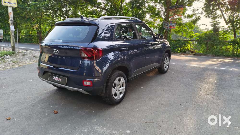Hyundai Venue S, 2021, Petrol