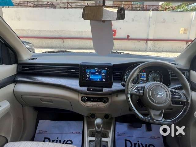 Toyota Rumion V At, 2025, Petrol