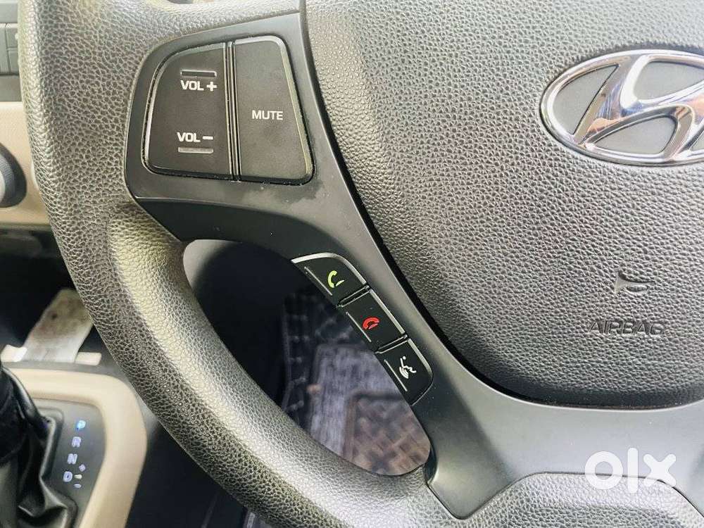 Hyundai Grand I10 At Sportz, 2017, Petrol