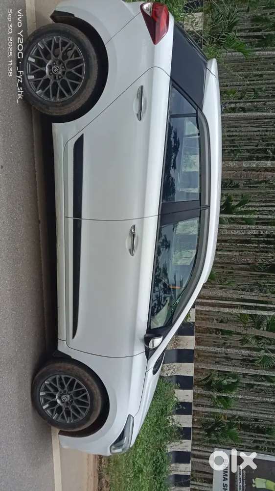Adjustable Staring,autofold Mirror,six Airbag,button Start,