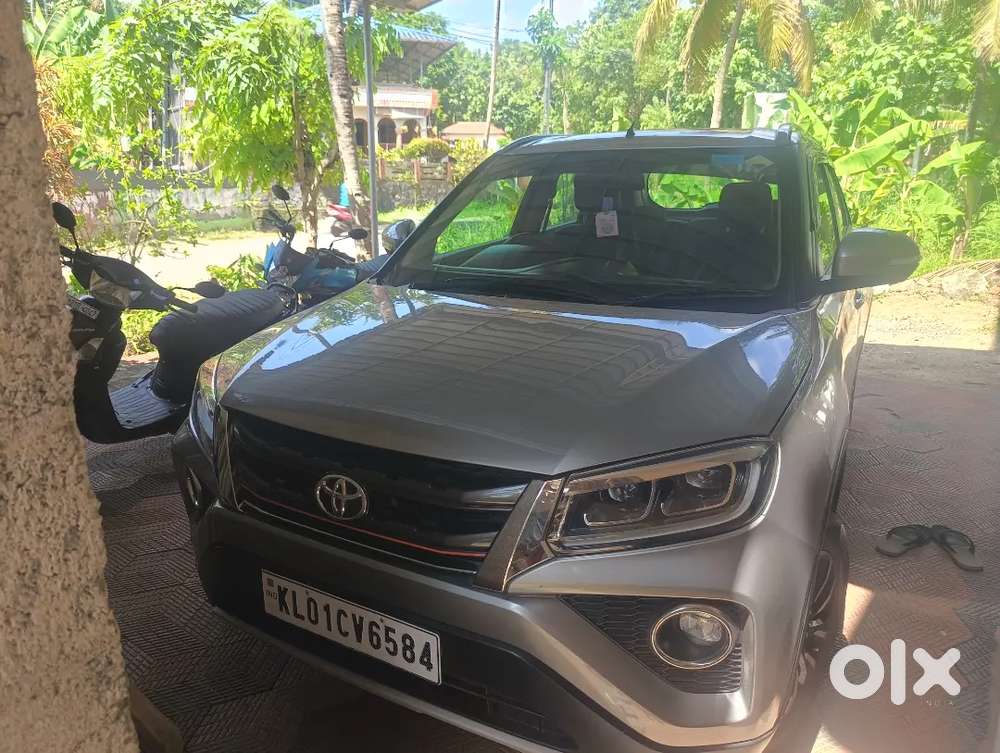 Toyota Urban Cruiser 2002 High Grade