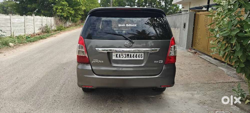 Innova 2012 Model For Sale