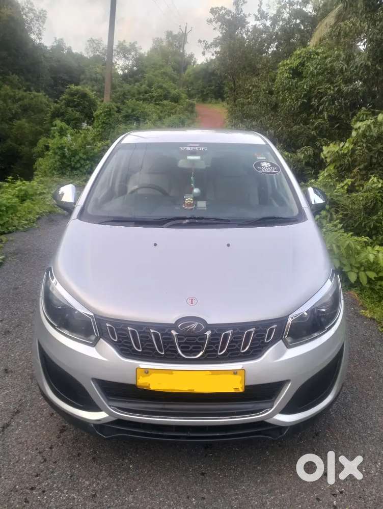 Mahindra Marazzo Diesel 2020