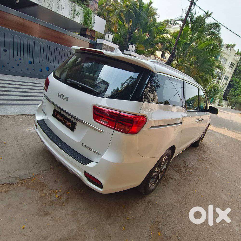 Kia Carnival Limousine Plus 7 Str, 2022, Diesel