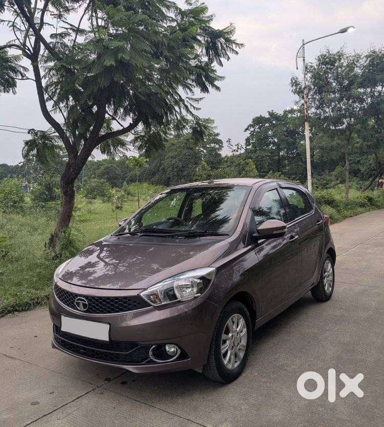 Tata Tiago 1.2 Revotron Xza, 2017, Petrol