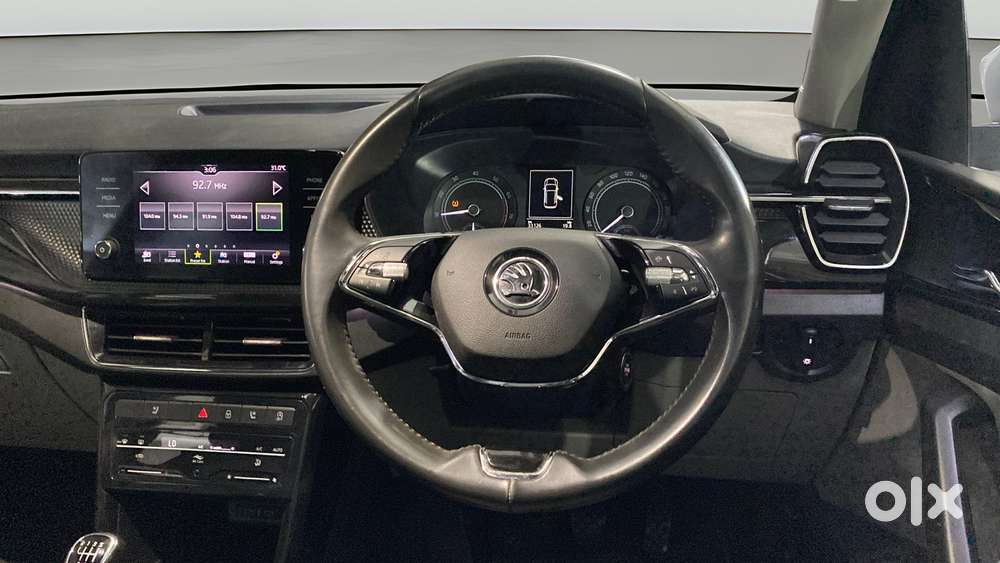 Skoda Kushaq 1.0 Tsi Style, 2022, Petrol