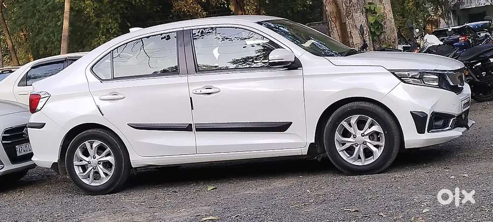 Honda Amaze 2nd Gen 2018 Diesel 141111 Km Driven