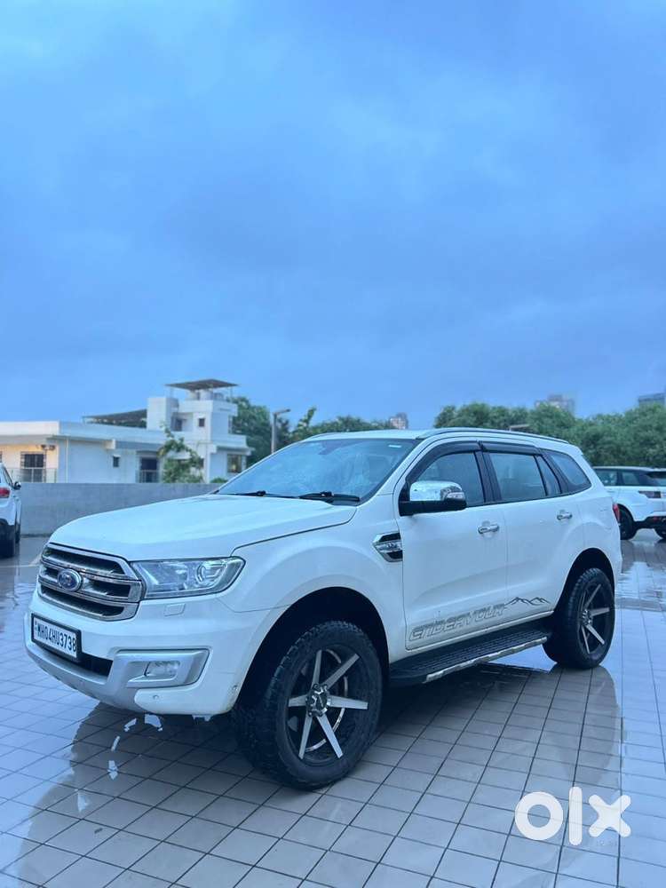 Ford Endeavour 3.2 Titanium Plus 4x4 At, 2016, Diesel