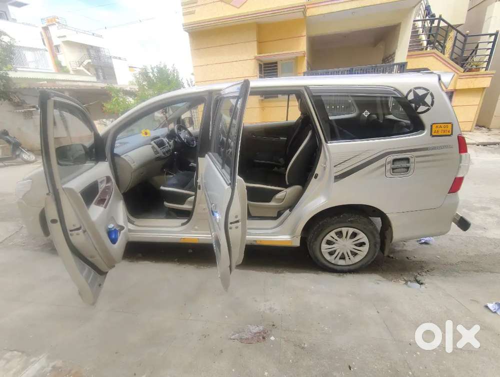 Toyota Innova Diesel 2015
