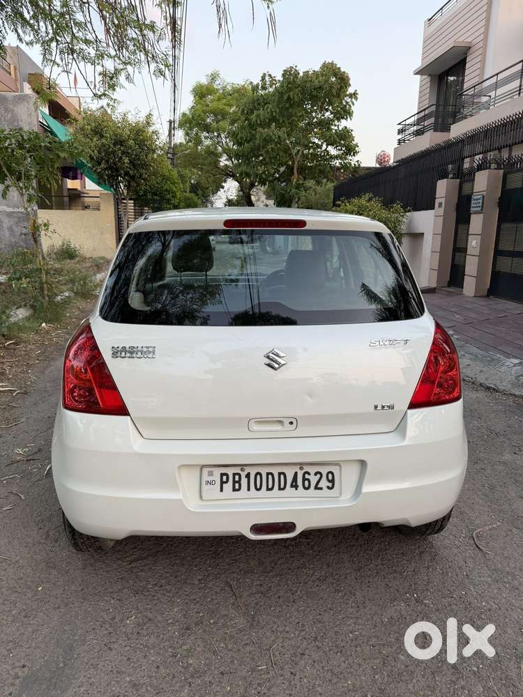 Maruti Suzuki Swift Ldi Bsiv, 2011, Diesel