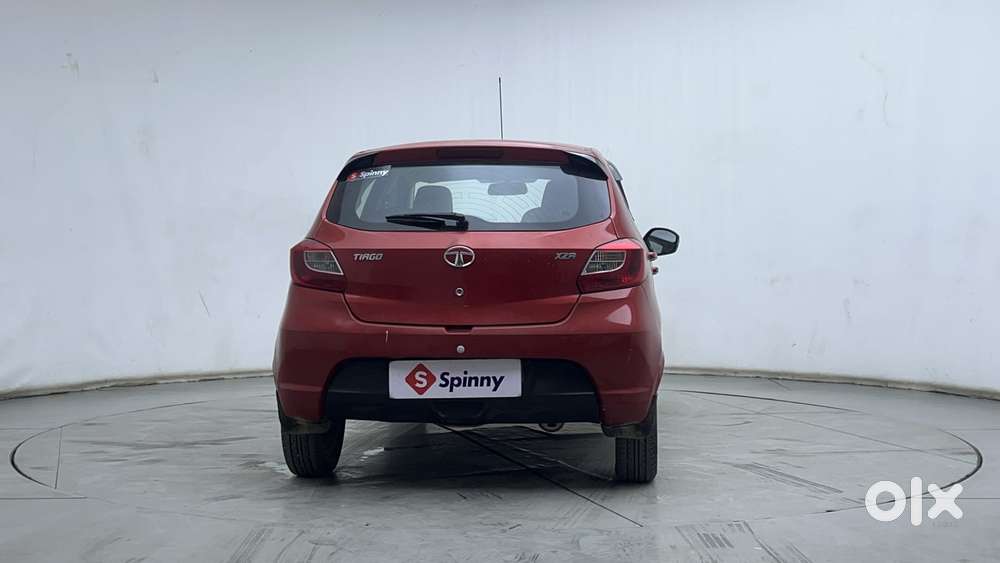 Tata Tiago Xza, 2017, Petrol