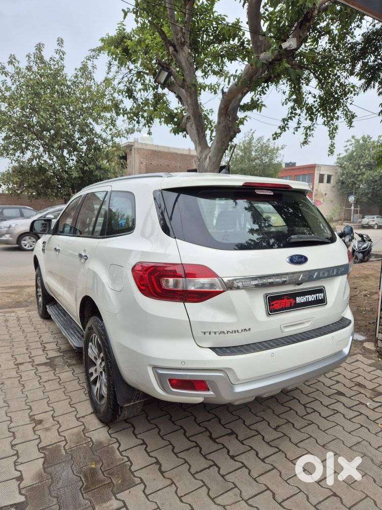 Ford Endeavour 3.2 Titanium At 4x4, 2018, Diesel