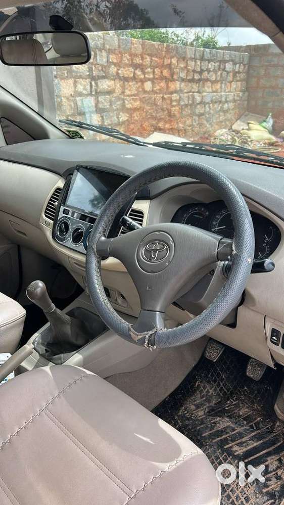 Toyota Innova 2.5 Gx 8 Str Bs-iii, 2009, Diesel