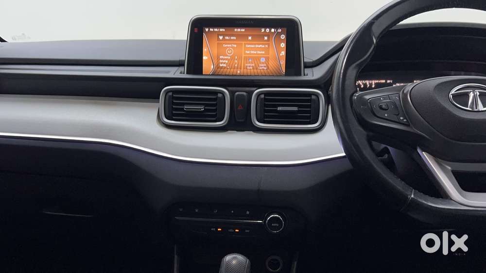 Tata Punch 1.2 Revotron Creative Amt Dual Tone, 2022, Petrol