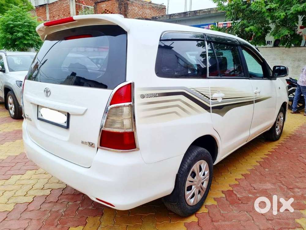 Toyota Innova 2.5 G (diesel) 7 Seater, 2016, Diesel