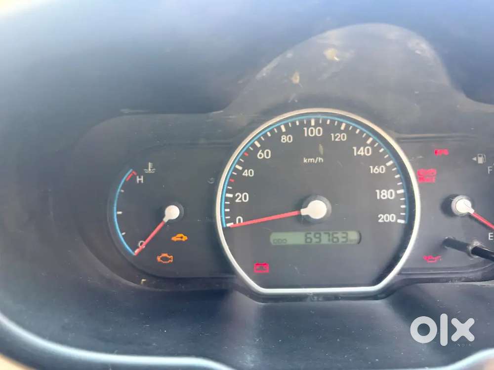 Hyundai I10 Sportz 2010  2030 Tak Valid