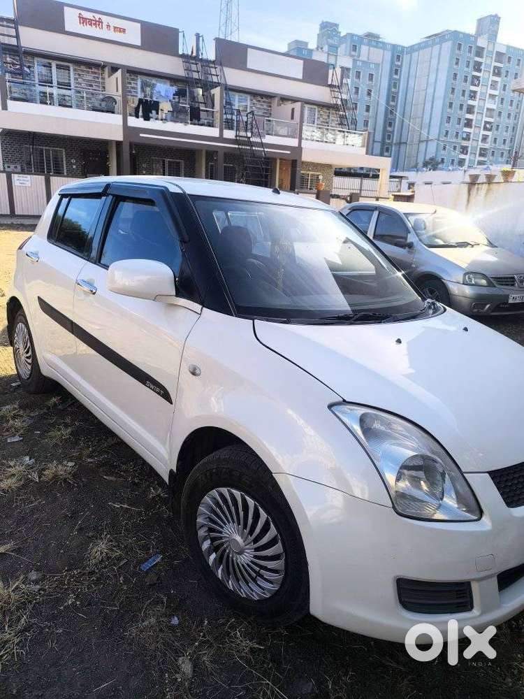 Maruti Suzuki Swift 2011-2014 Vxi, 2011, Petrol