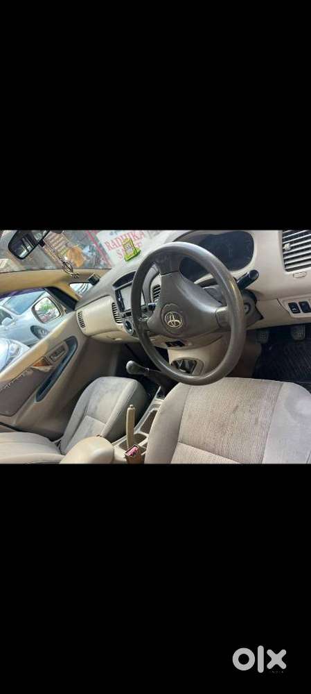 Toyota Innova 2.5 V 7 Str, 2004, Diesel