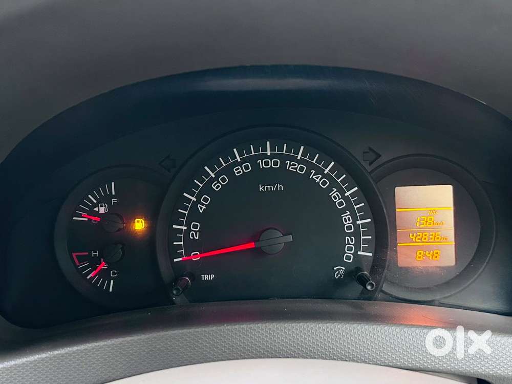 Maruti Suzuki Ertiga 2012-2015 Lxi, 2012, Petrol