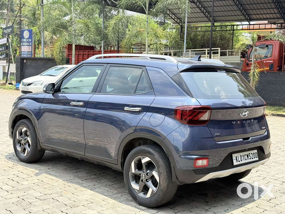 Hyundai Venue 1.0 Sx (o) Turbo Dct, 2019, Petrol