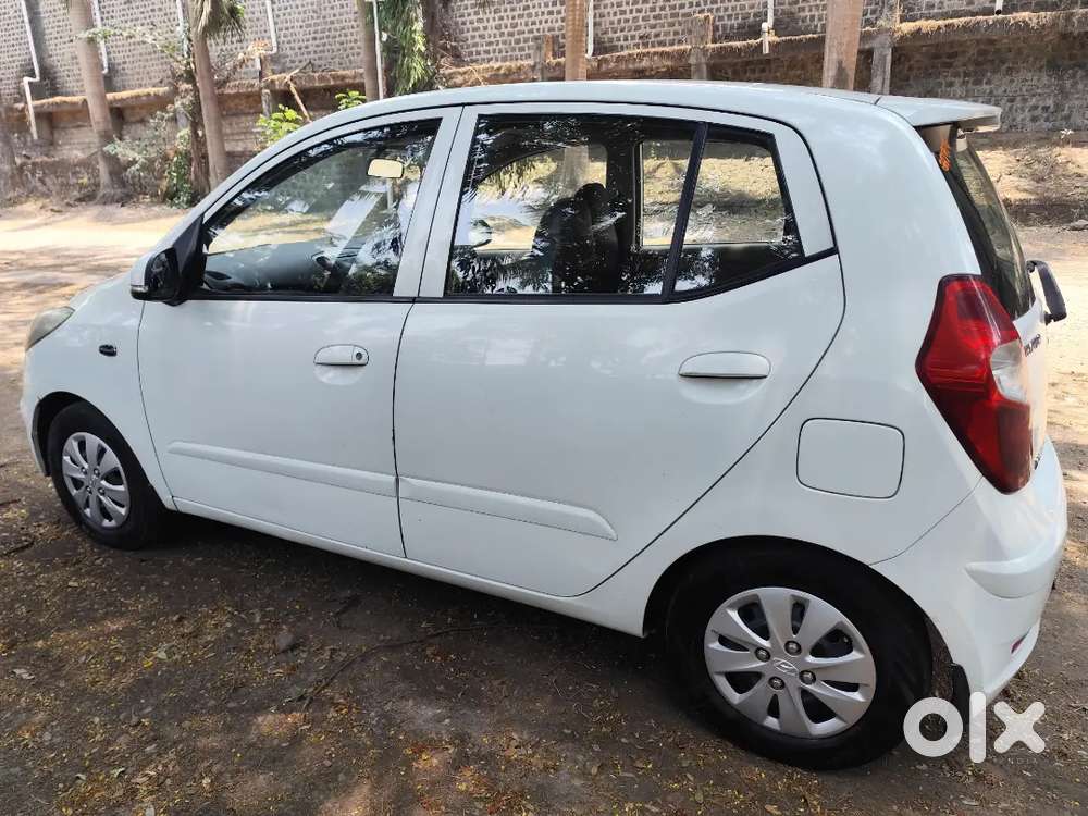Hyundai I10 2011 Cng & Hybrids Good Condition