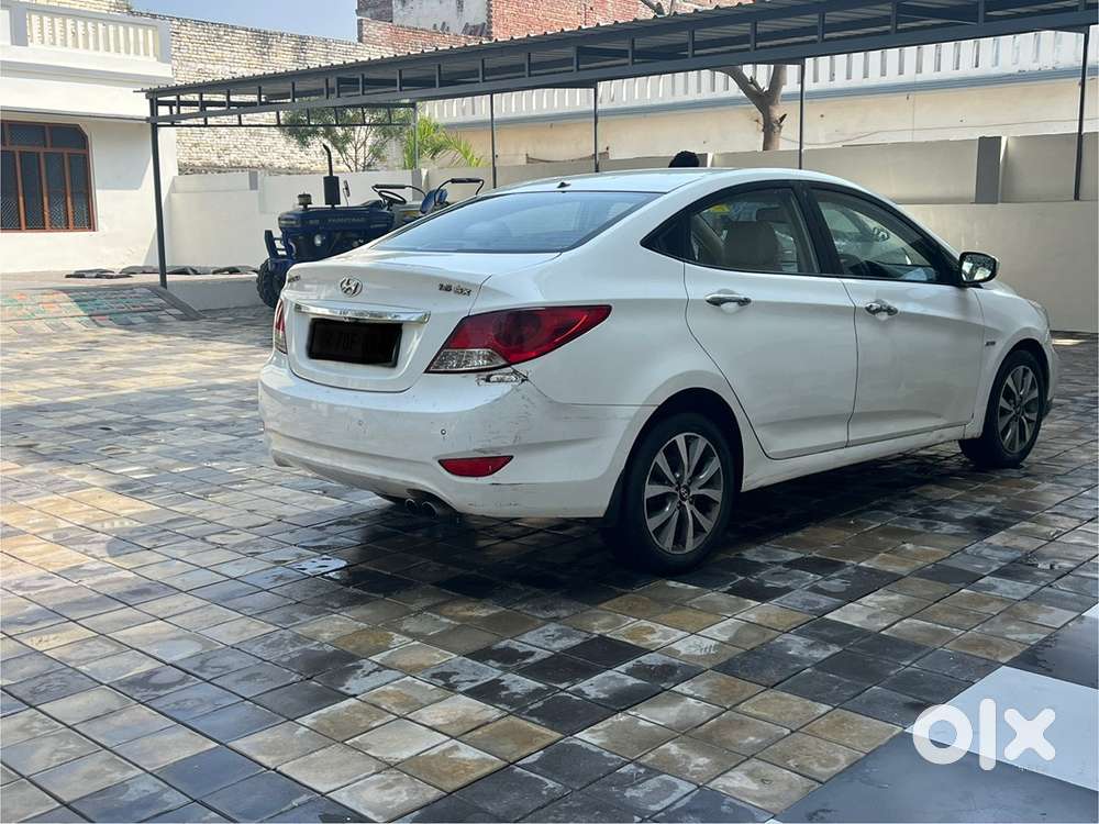 Hyundai Verna 2014 Diesel 240000 Km Driven