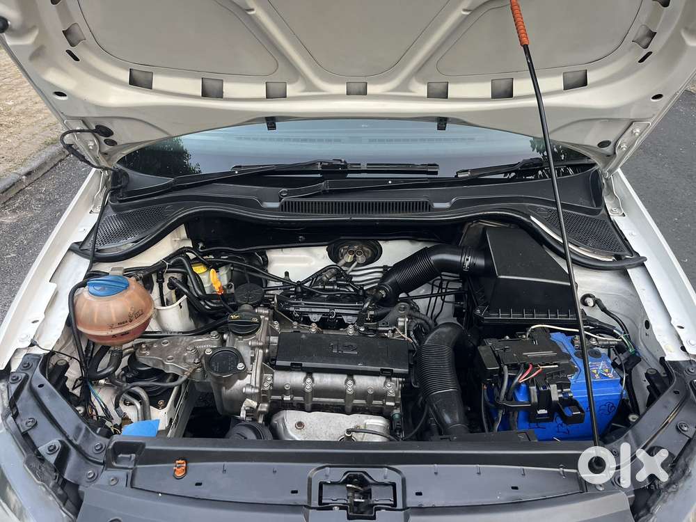 Volkswagen Polo Petrol Highline 1.2l, 2010, Petrol