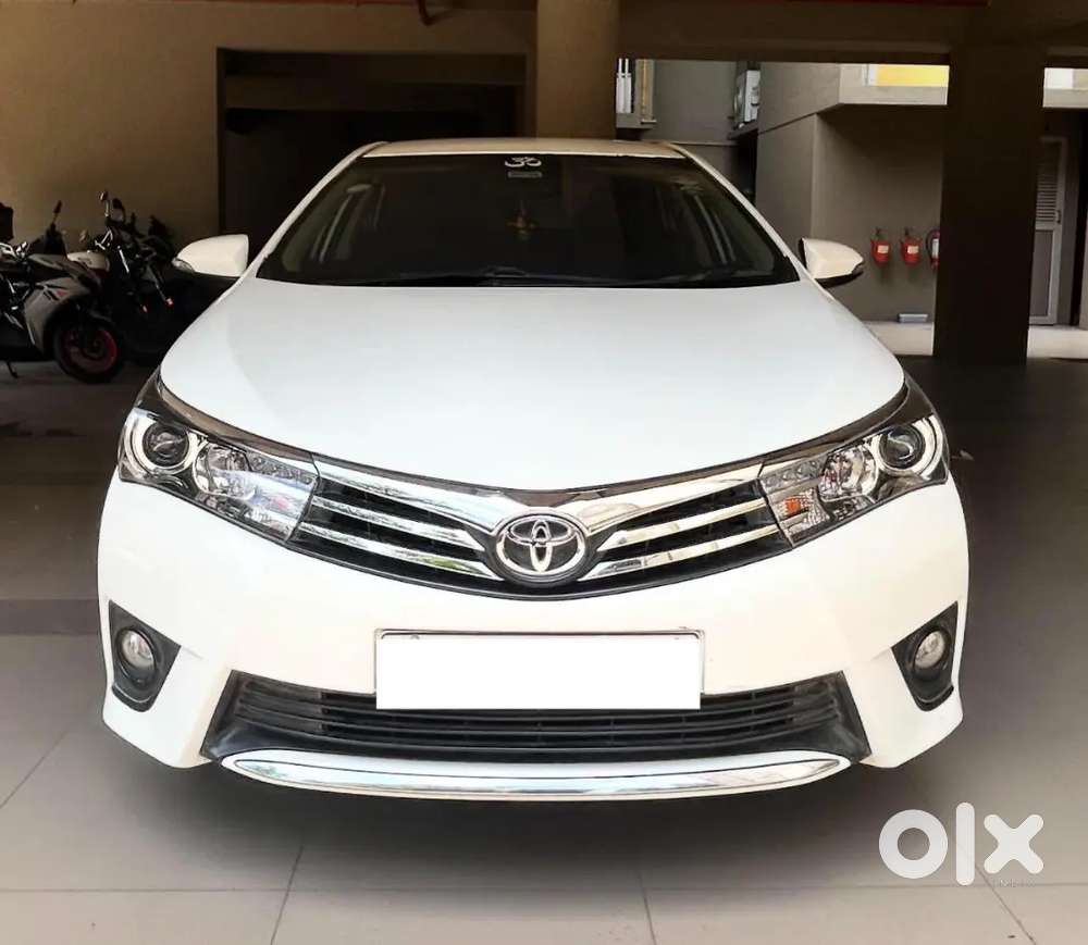 Toyota Corolla Altis 2015