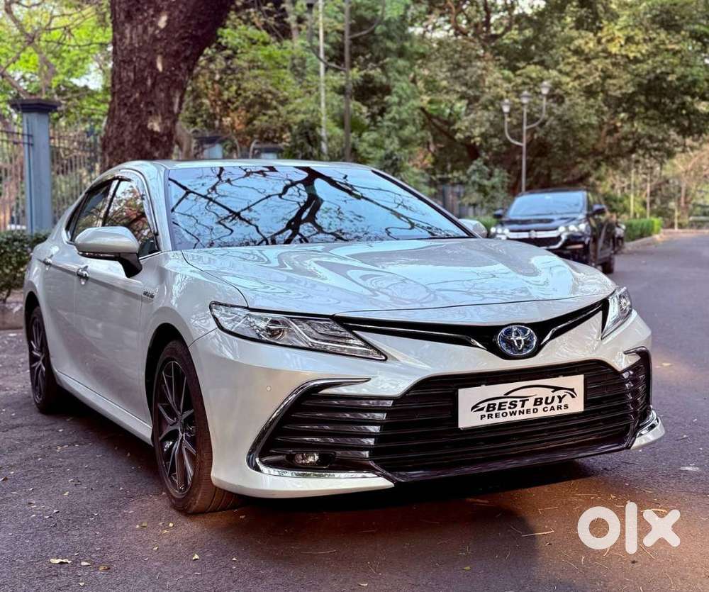 Toyota Camry Hybrid, 2024, Petrol