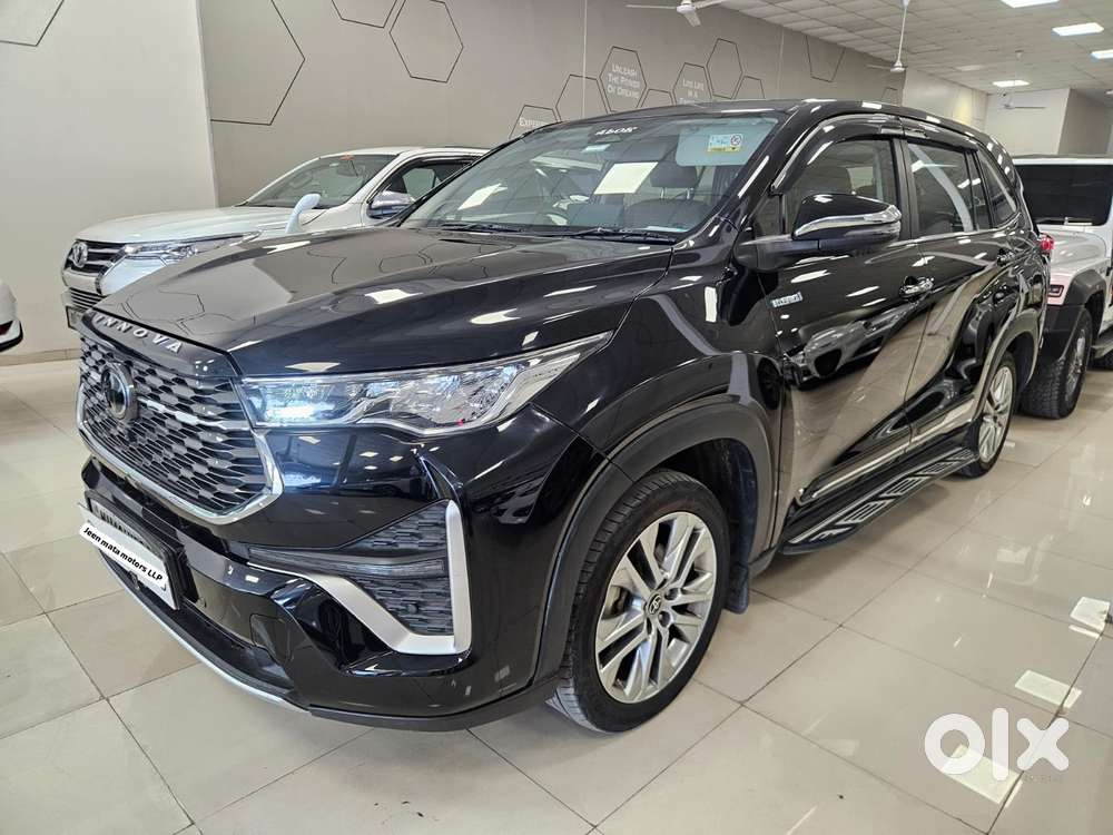 Toyota Innova Hycross 2.0 Zx (o) Hybrid 7 Str, 2024, Petrol