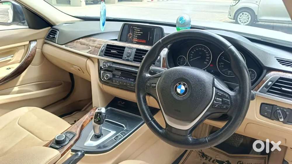 Pristine Bmw 320d (lci)  Lady Doctor Driven