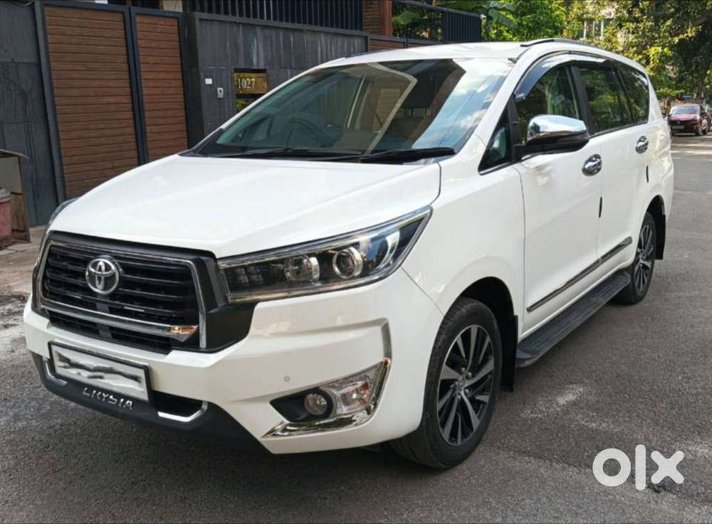 Toyota Innova Crysta 2.4 Z 7 Str, 2023, Diesel