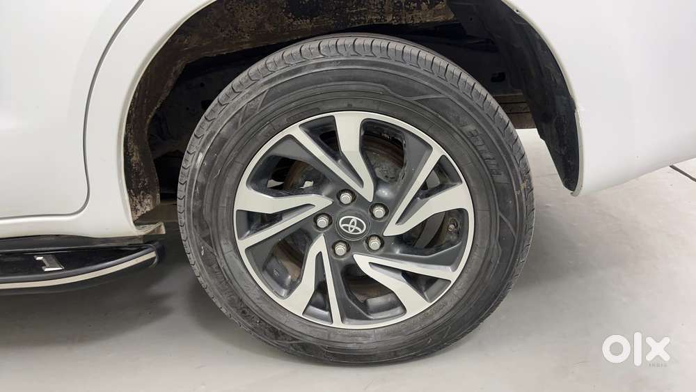 Toyota Innova Crysta [2020-ongoing] 2.7 Vx 7 Str, 2022, Petrol