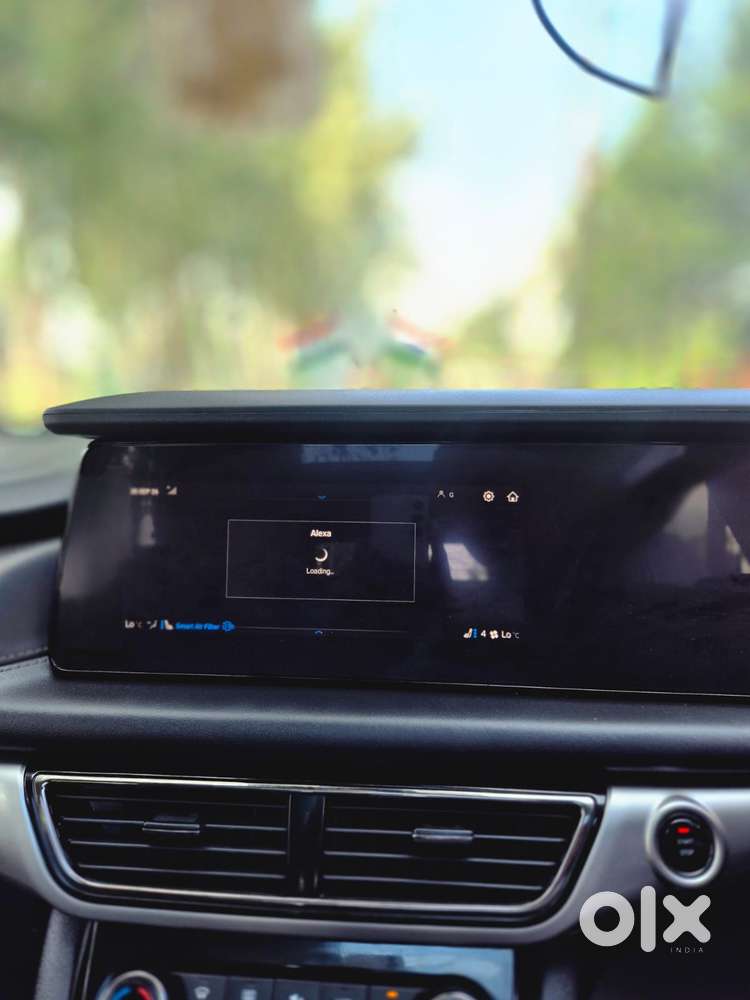 Mahindra Xuv700 2.0 Ax 7 Petrol At Luxury Pack Str, 2026, Diesel