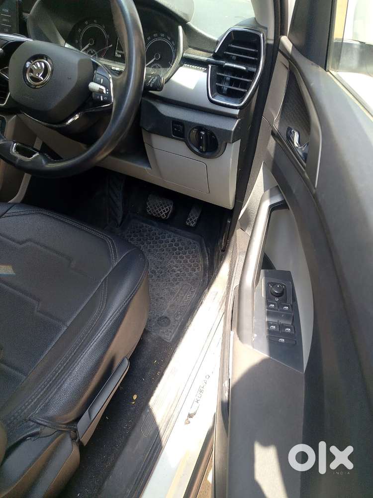 Skoda Kushaq 1.0 Tsi Ambition At, 2022