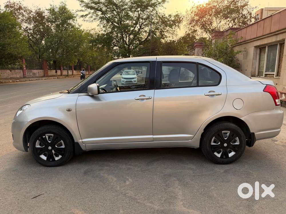 Maruti Suzuki Swift Dzire 1.3 Vxi, 2011, Petrol