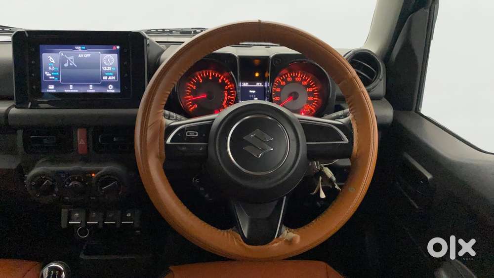 Maruti Suzuki Jimny Zeta Mt, 2023, Petrol