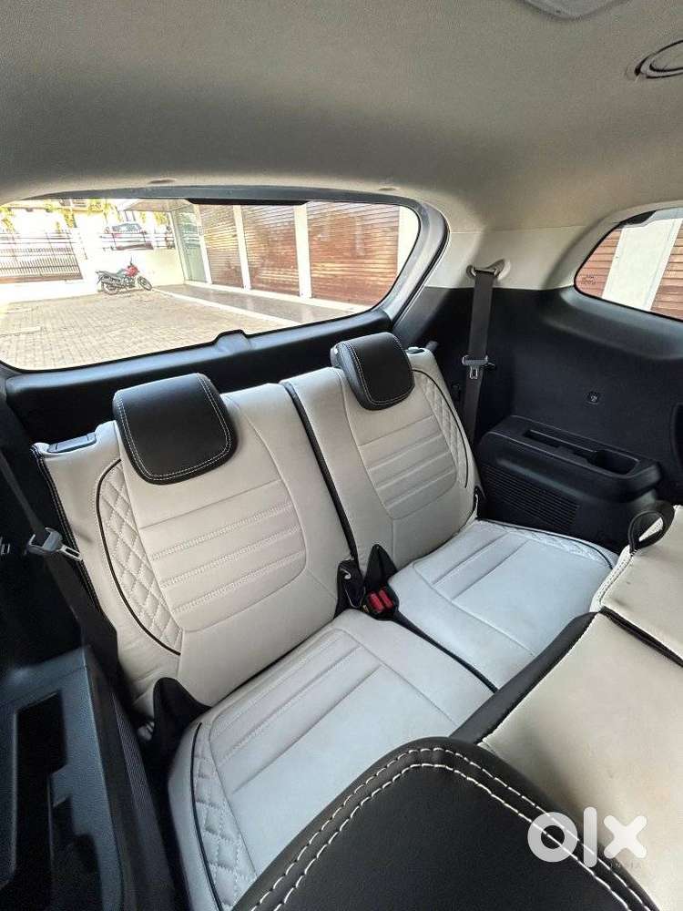 Kia Carens 1.4 Luxury 7 Str, 2023, Petrol