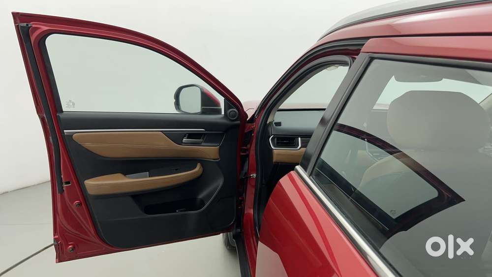 Honda Elevate Zx Mt, 2023, Petrol