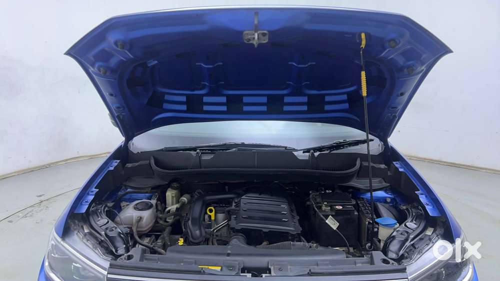 Volkswagen Taigun Topline 1.0 Tsi At (electric Seats), 2022, Petrol