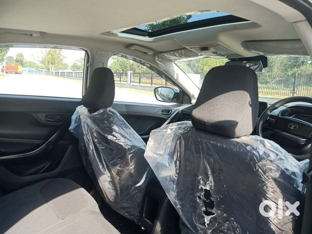 Tata Nexon Smart Plus S 1.2 Revotron Petrol 5 Mt, 2026, Petrol