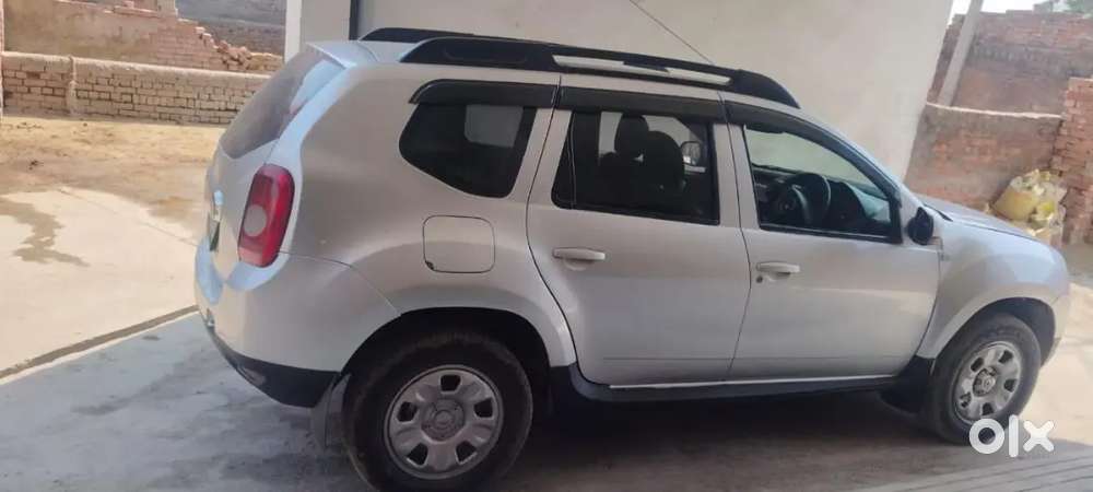 Renault Duster 2014 Petrol Manual