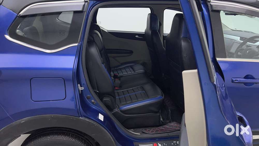 Renault Triber 1.0 Rxz Dual Tone, 2022, Petrol