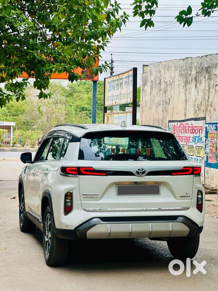 Toyota Urban Cruiser Hyryder 1.5 V Hybrid, 2024, Petrol