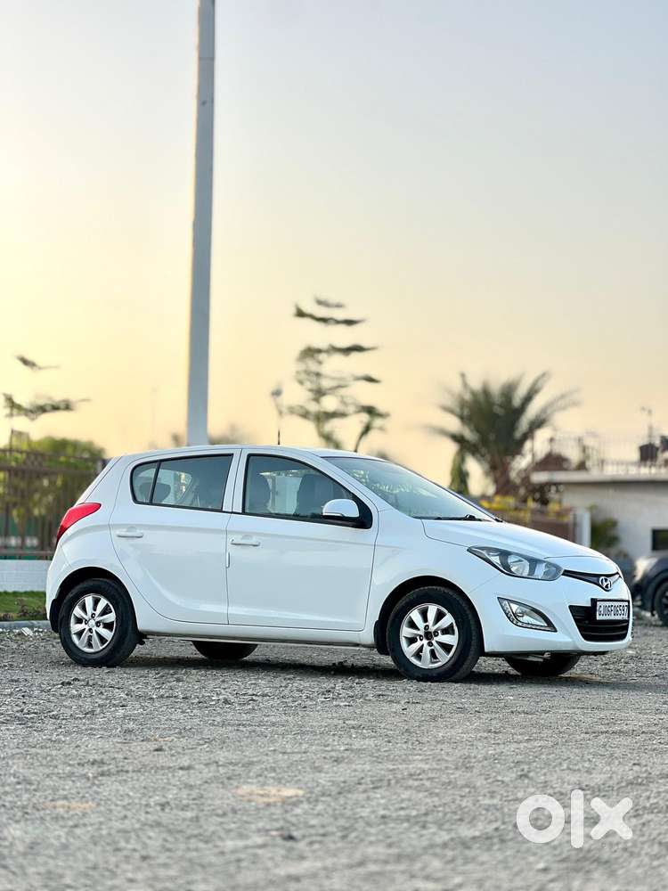 Hyundai I20 Sportz 1.4 Crdi, 2013, Diesel